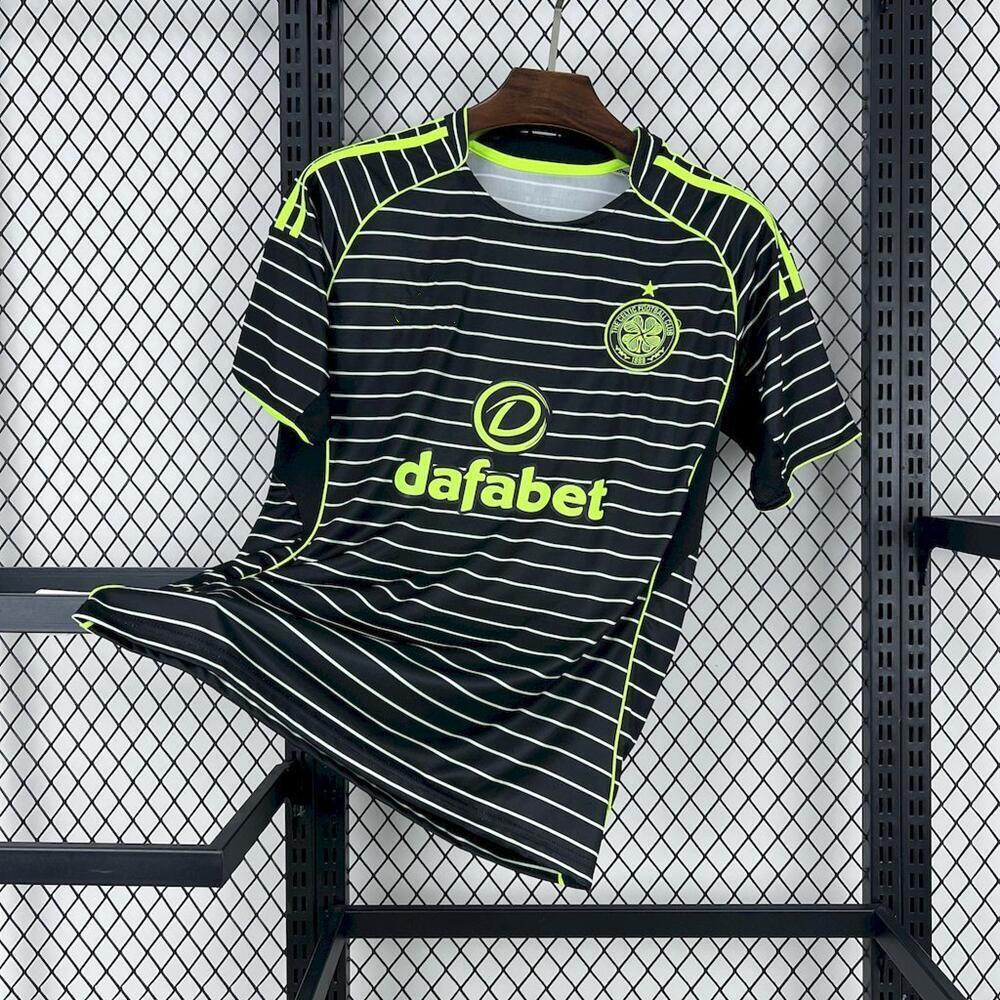 2526 Rare Thai Version Aston Villa Lazio Leeds United West Ham Newcastle Celtic Football Jerseys