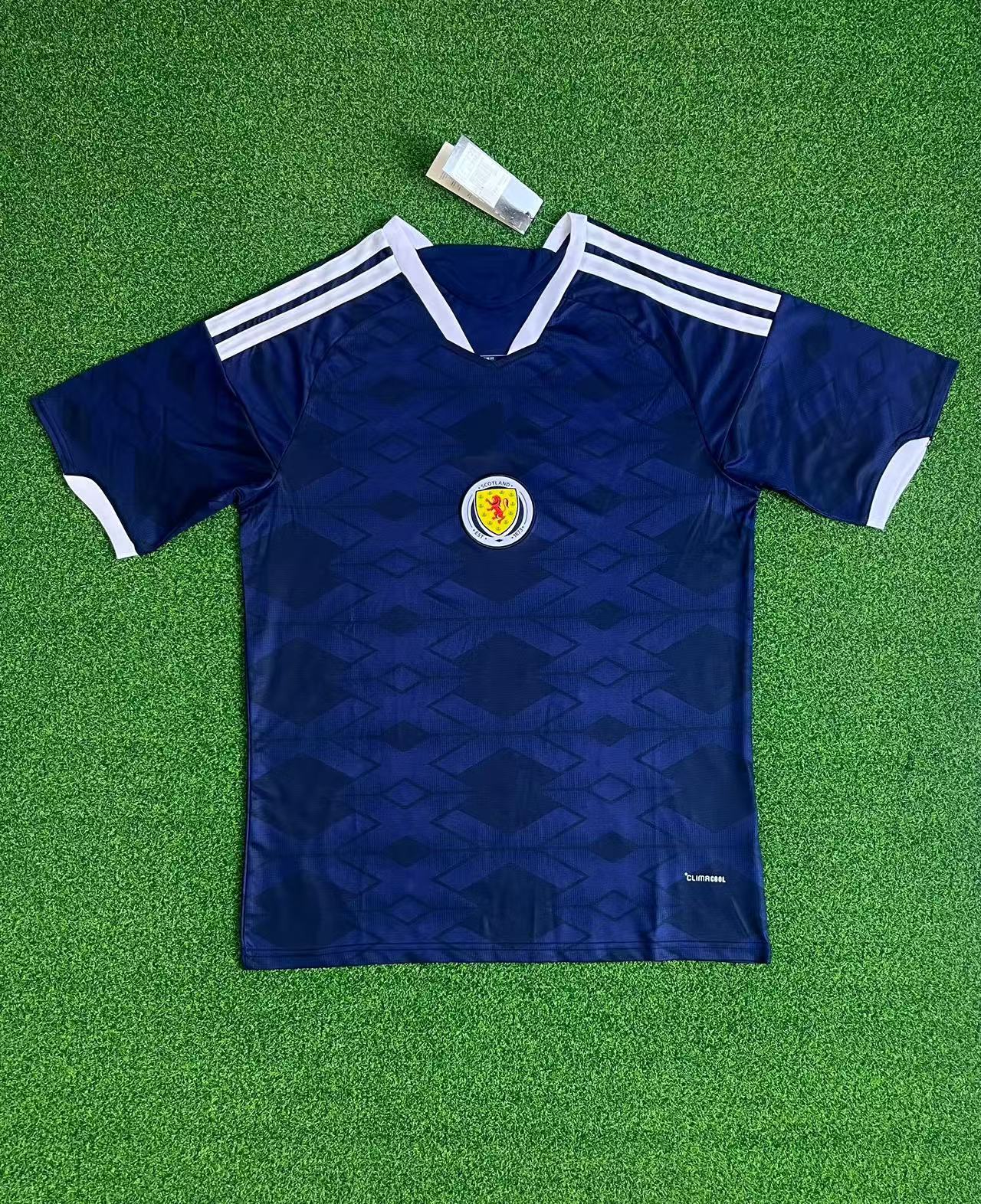 T-shirts de futebol